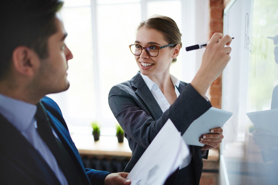 presentation-whiteboard_1098-16314 - In-hire